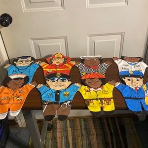 EUC 8 piece Dexter Educational Puppets.